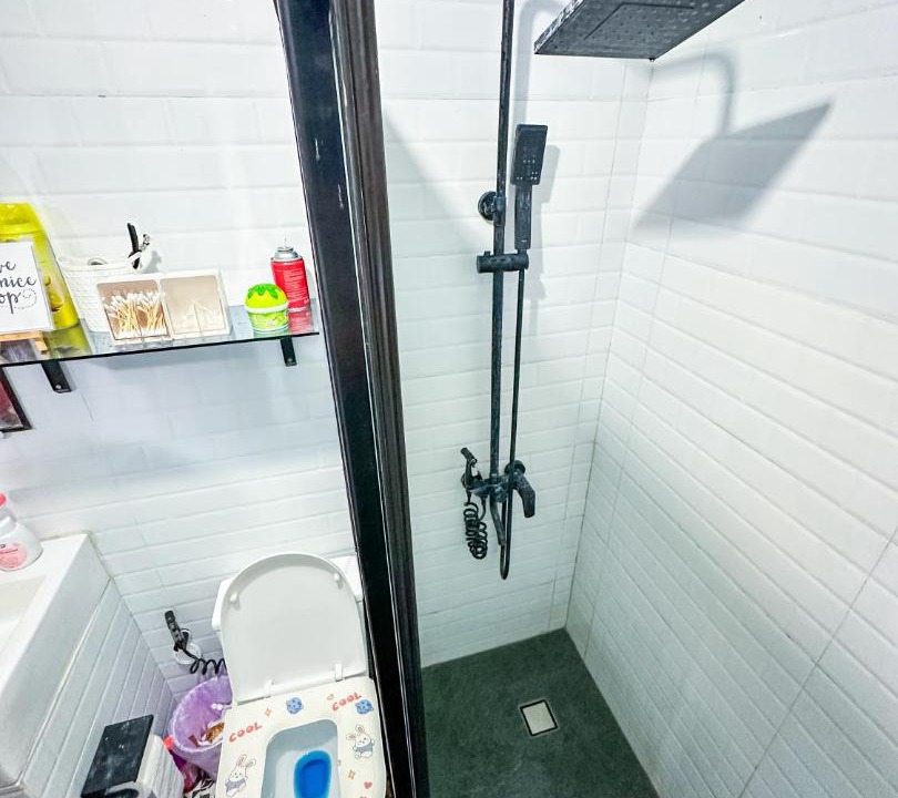 Photo of Bathroom in Mariveles