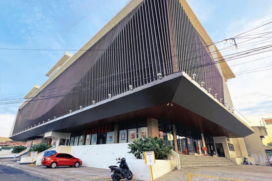 Photo of Buildings in Naga