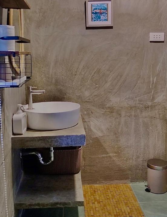 Photo of Bathroom in Catangnan