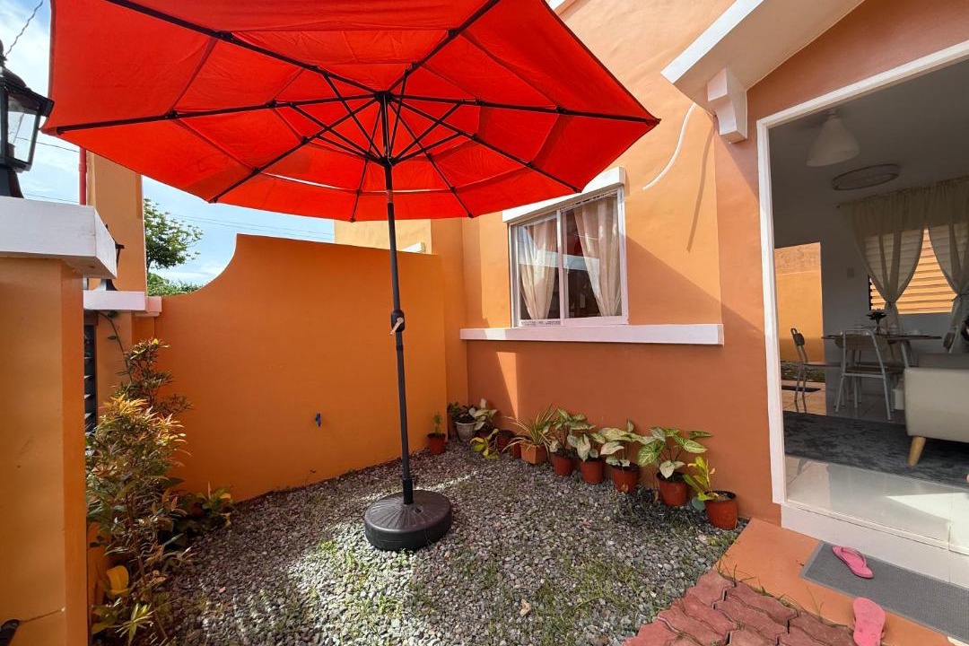Photo of Patio Balcony in Taal