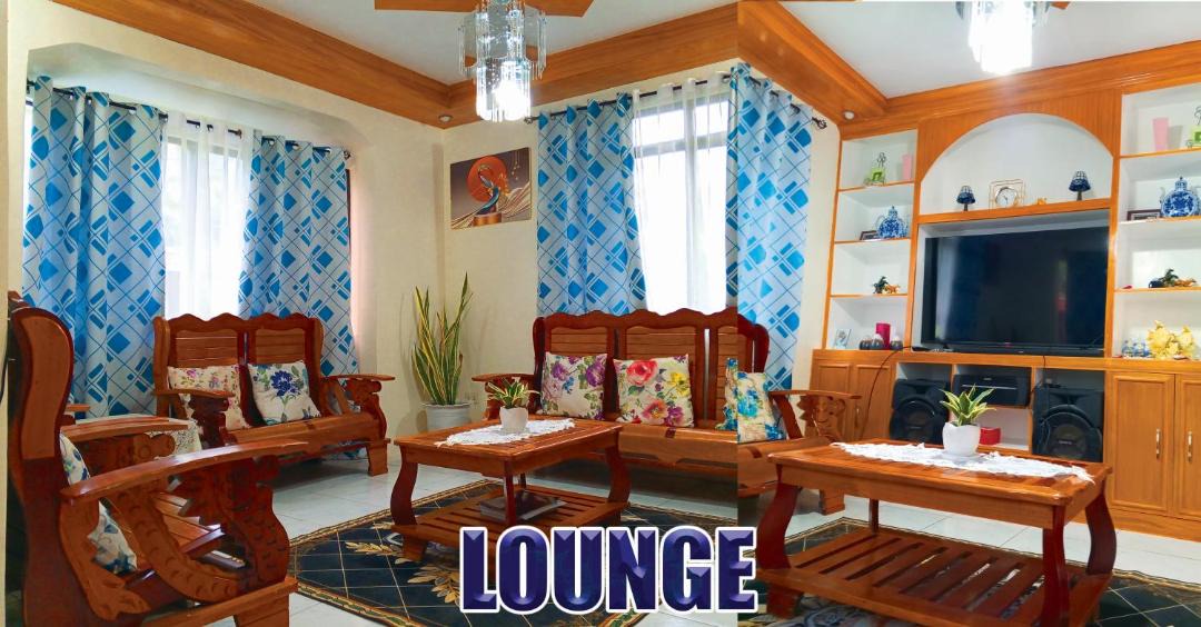 Photo of Livingroom in Carles