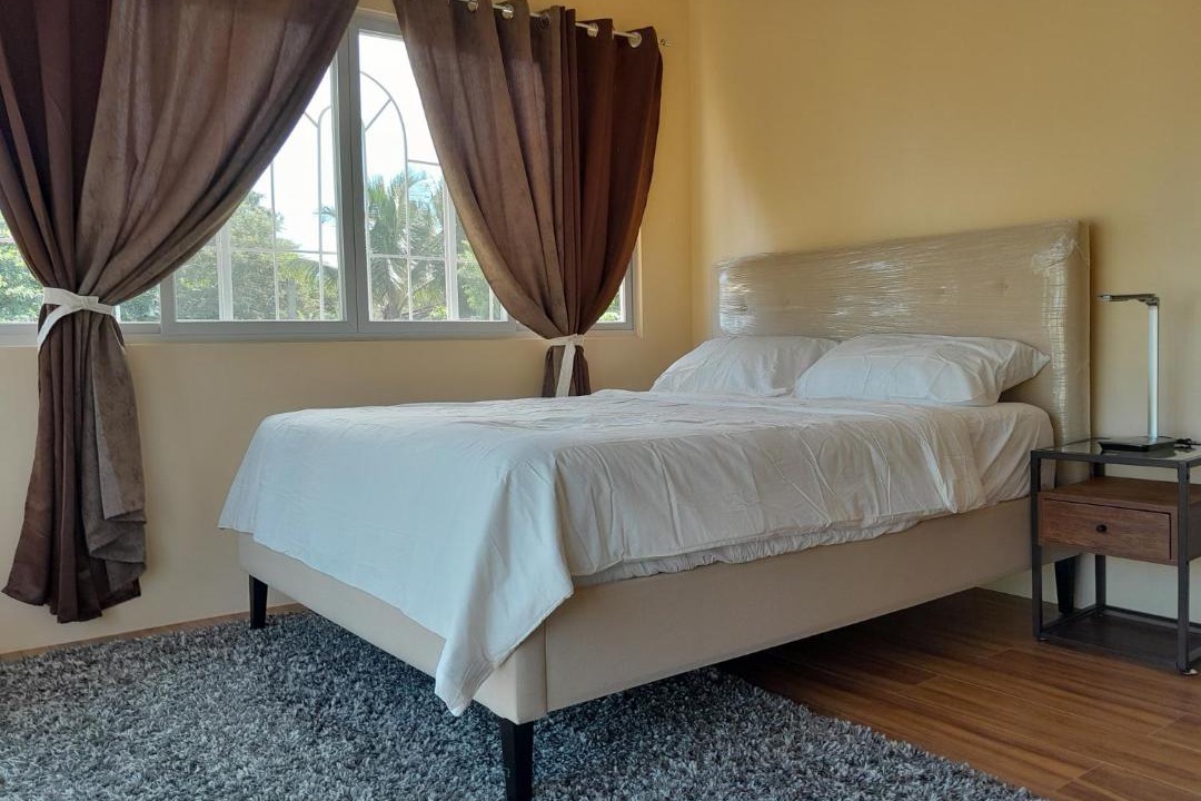 Photo of Bedroom in San Francisco Island