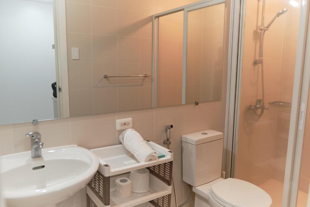 Photo of Bathroom in San Fernando