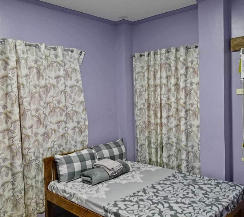 Photo of Bedroom in Looc