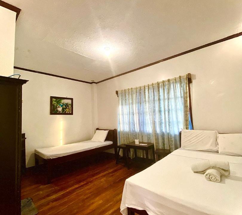 Photo of Bedroom in Loay