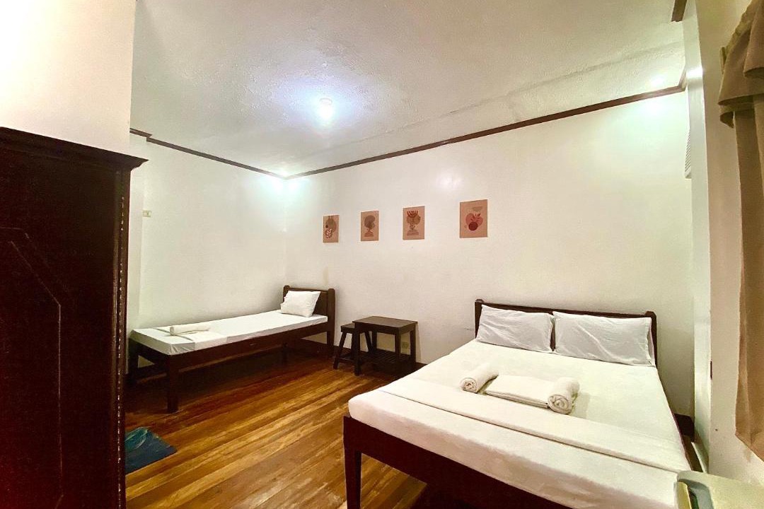 Photo of Bedroom in Loay