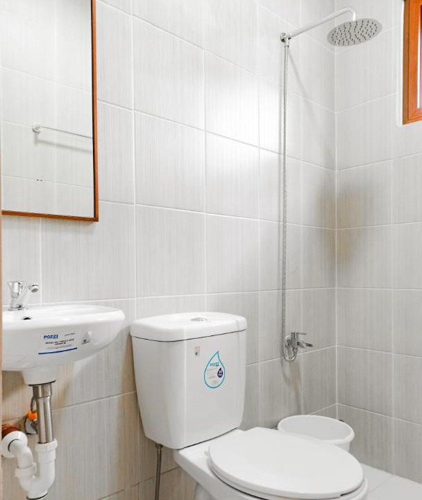 Photo of Bathroom in Lemery
