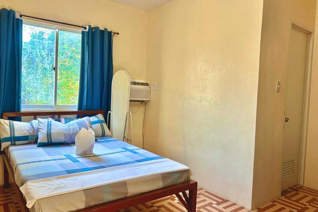 Photo of Bedroom in Coron Town Proper