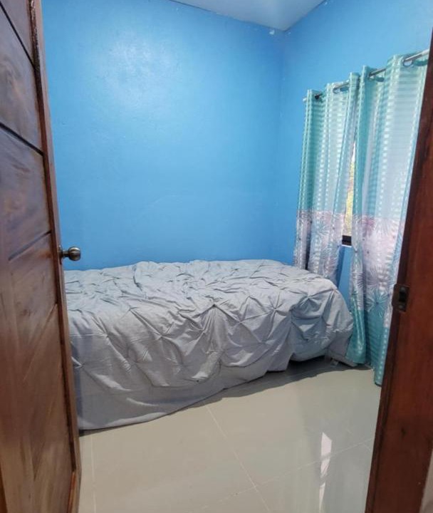 Photo of Bedroom in Daanbantayan