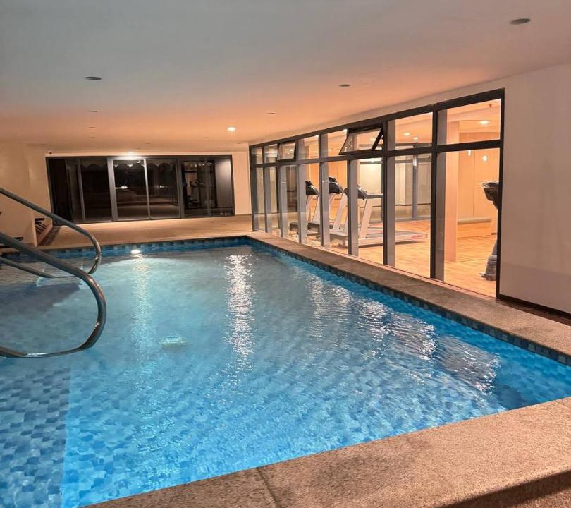 Photo of Others in Tambo