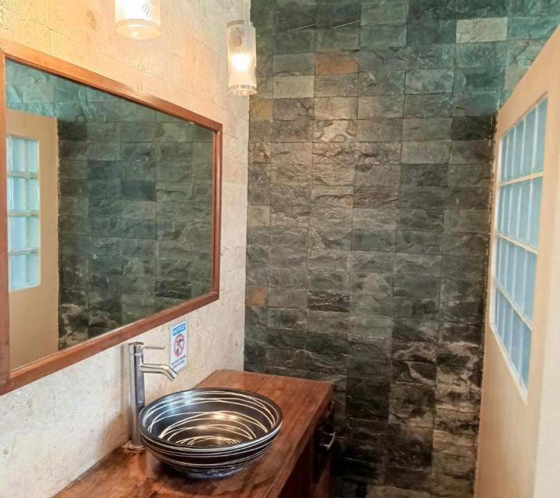 Photo of Bathroom in Guiuan