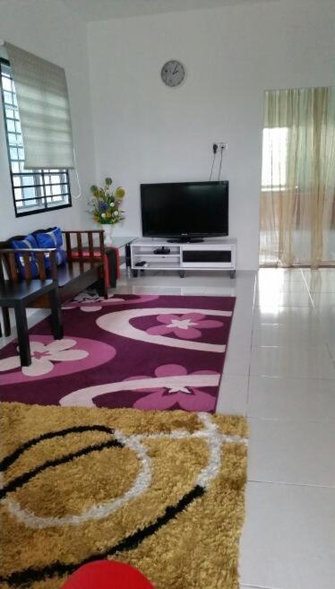 Photo of Livingroom in Pulau Indah