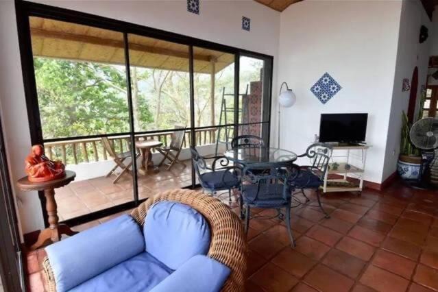 Photo of Patio Balcony in Puerto Galera