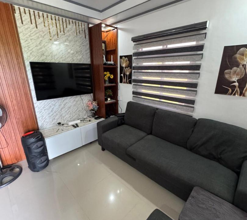 Photo of Livingroom in Lemery