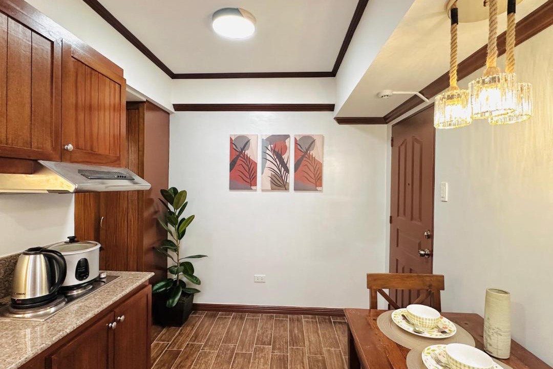 Photo of Others in Moonwalk