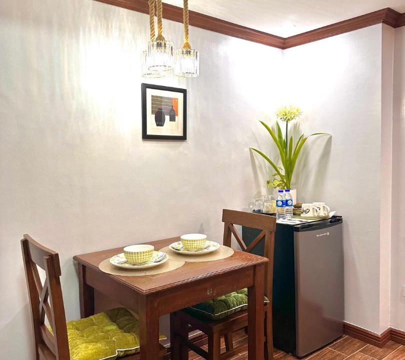 Photo of Others in Moonwalk