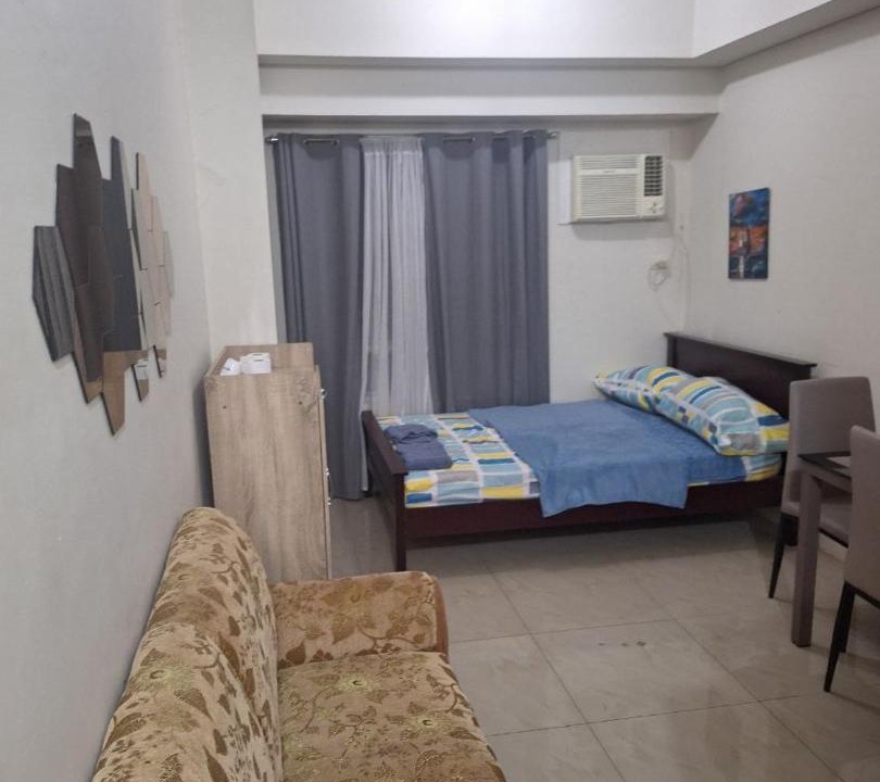 Photo of Bedroom in Legazpi Village