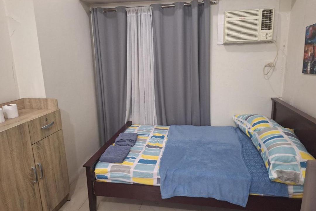 Photo of Bedroom in Legazpi Village