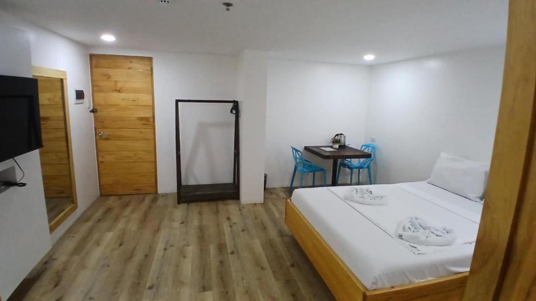 Photo of Bedroom in Liloan