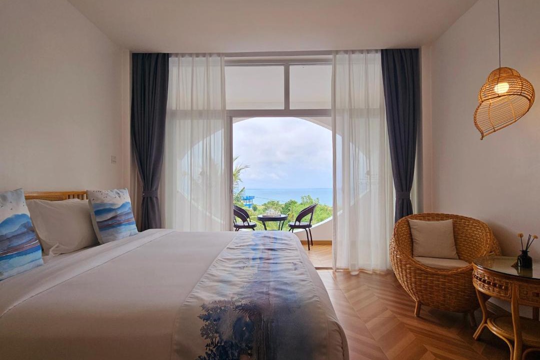 Photo of Bedroom in Puerto Galera