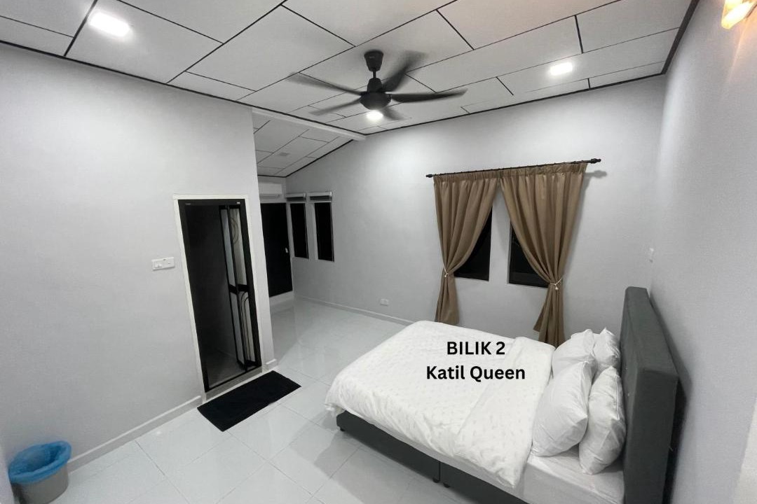 Photo of Bedroom in Marang