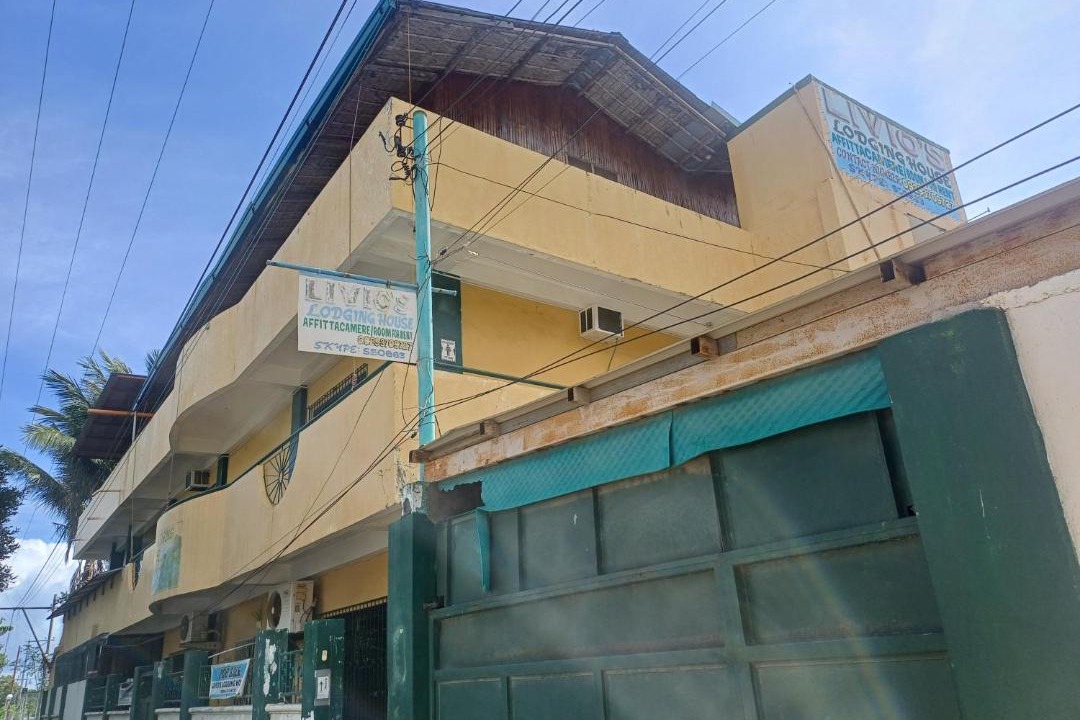 Photo of Buildings in Puerto Galera