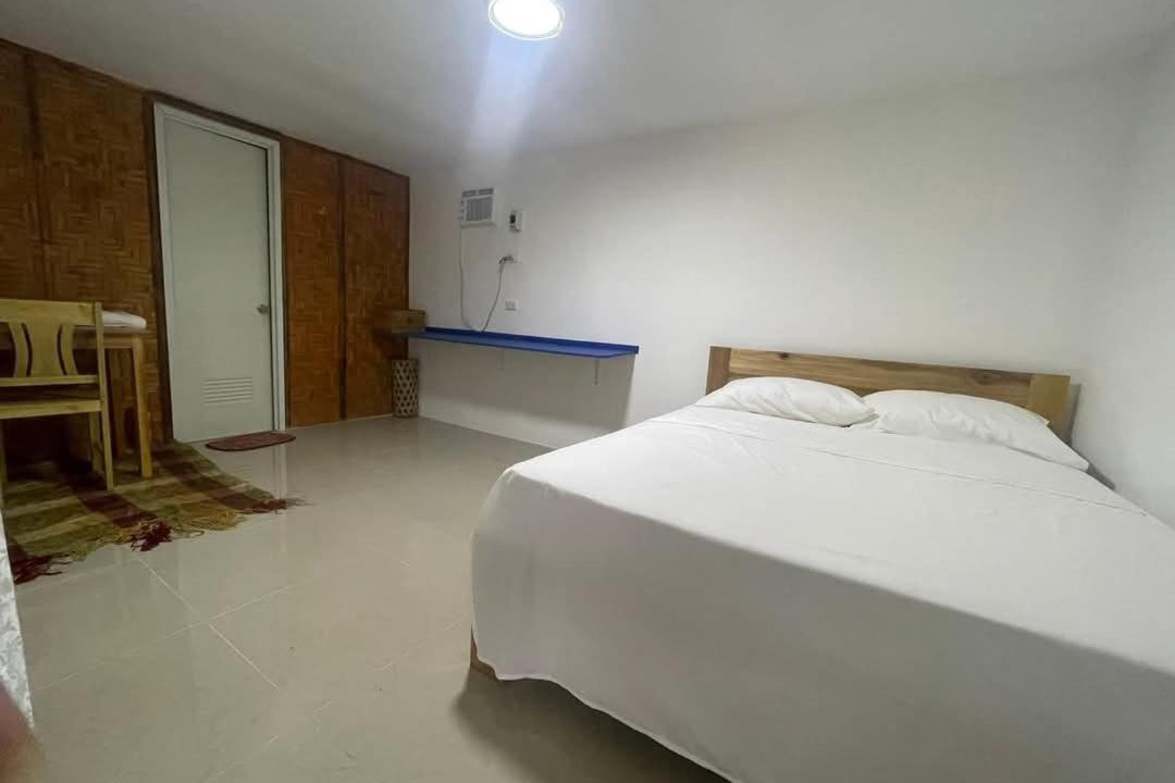 Photo of Bedroom in Poro