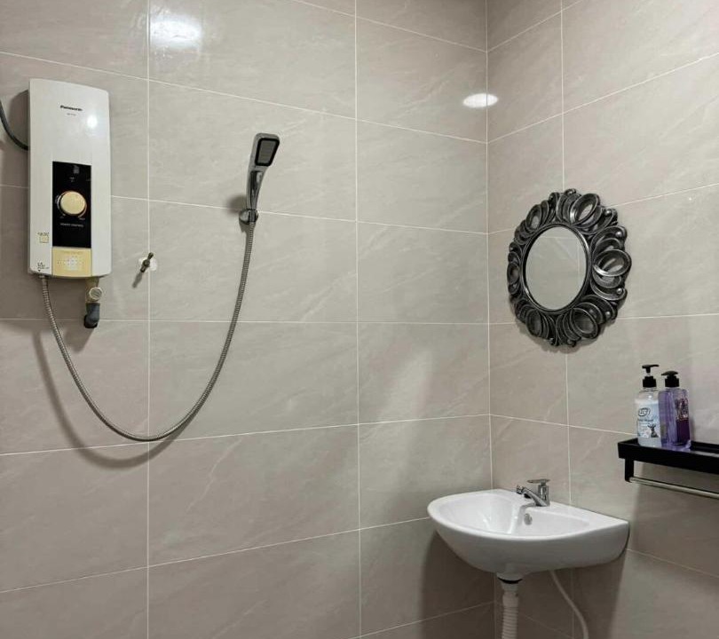 Photo of Bathroom in Jakar