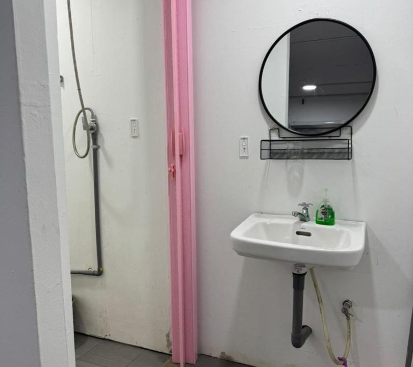 Photo of Bathroom in Padang Matsirat