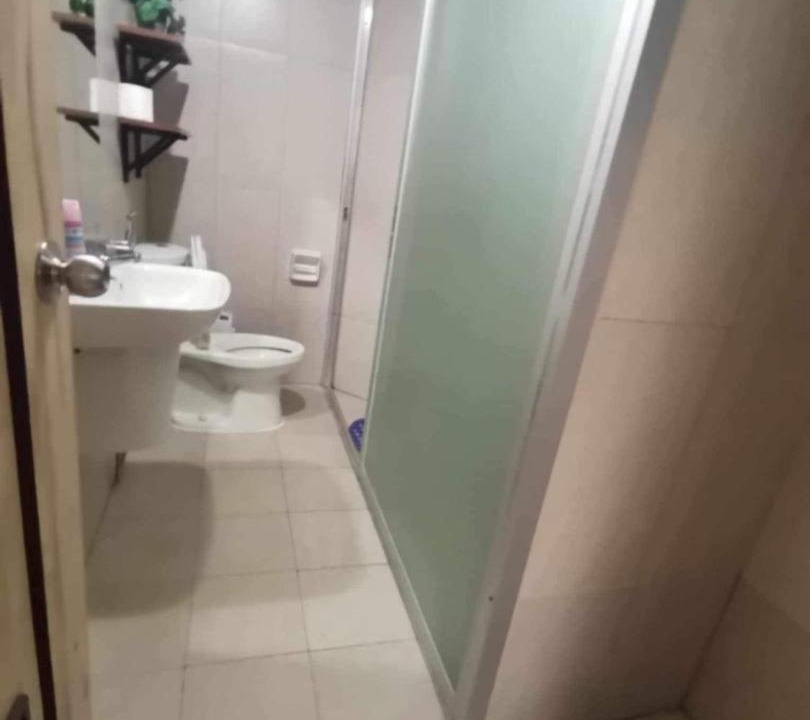 Photo of Bathroom in Poblacion District