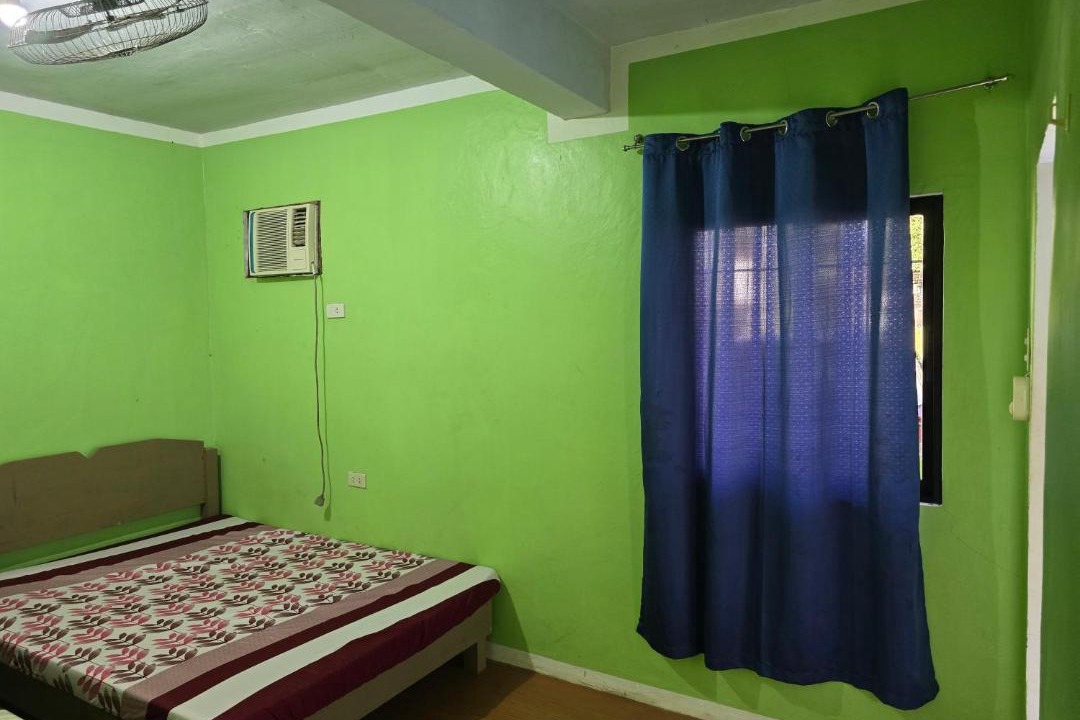 Photo of Bedroom in Laguna Province