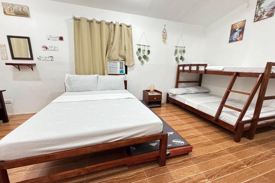 Photo of Bedroom in Olango Island