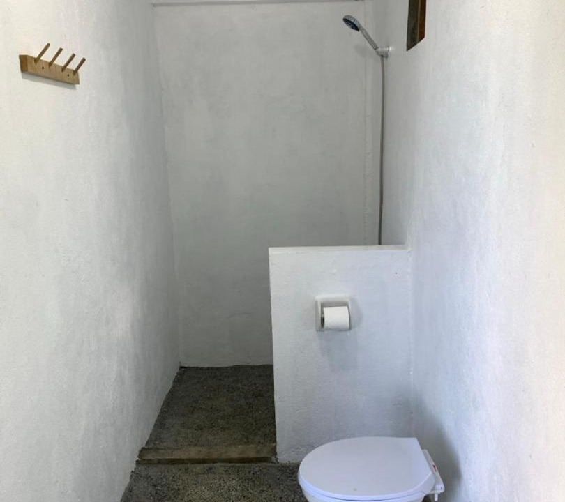 Photo of Bathroom in Puraran