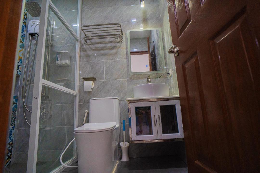 Photo of Bathroom in Barretto