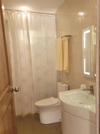Photo of Bathroom in Anda