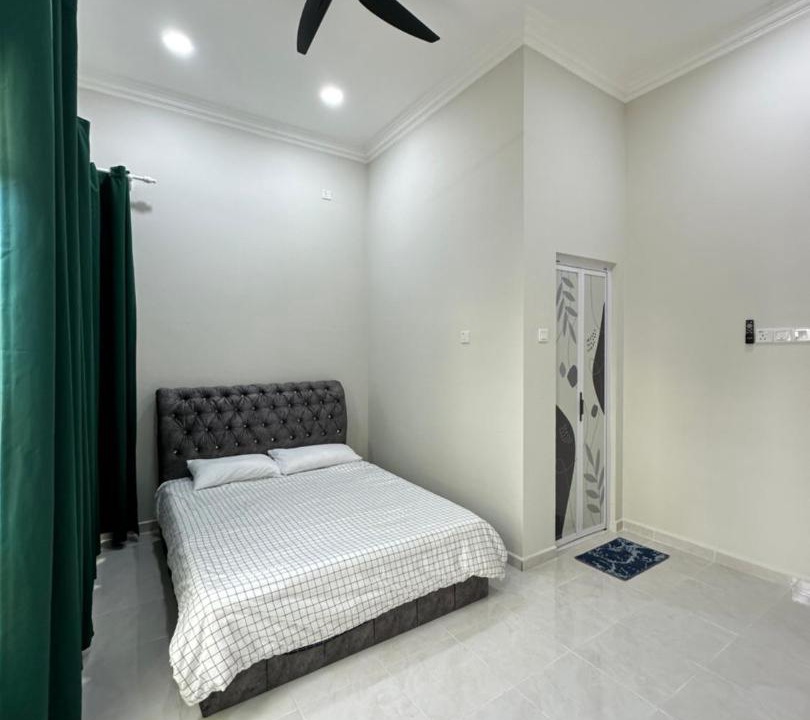 Photo of Bedroom in Kampung Banggul Peradung