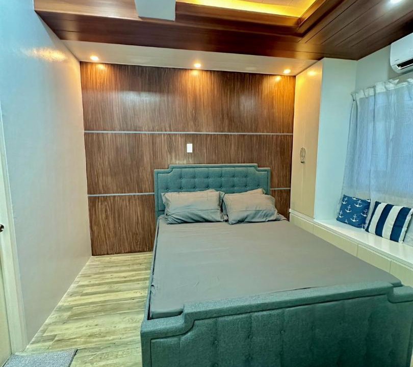 Photo of Others in San Juan