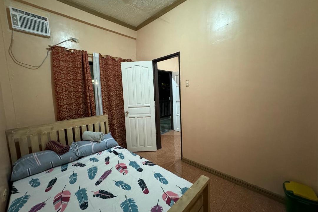 Photo of Bedroom in Montevista