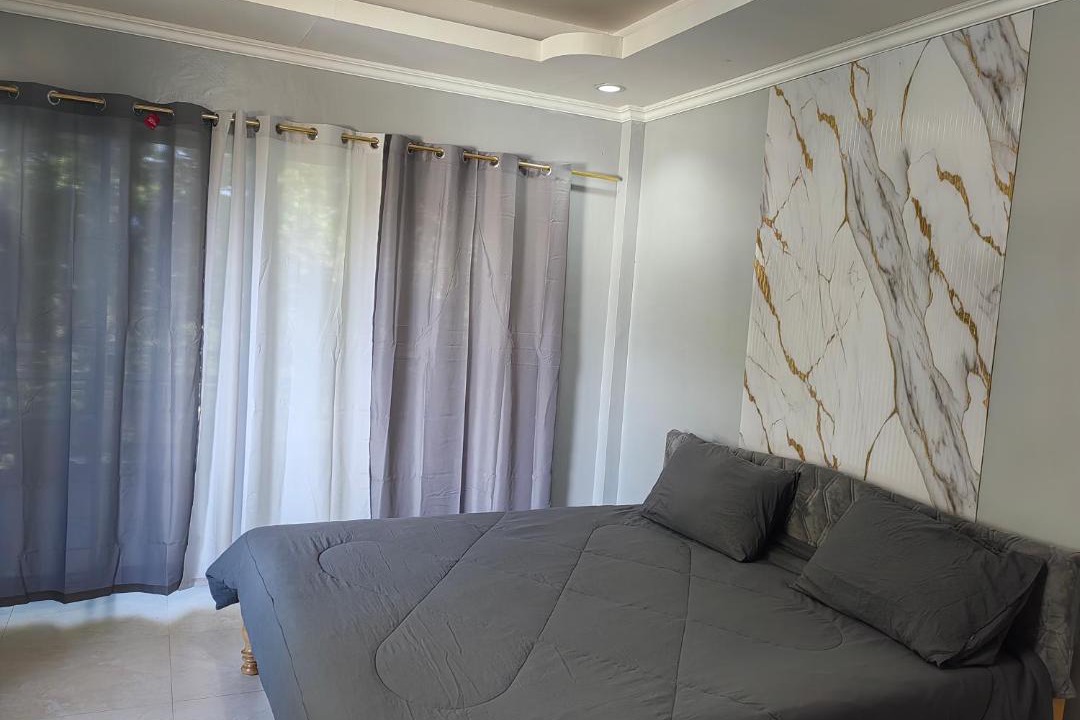 Photo of Bedroom in Looc