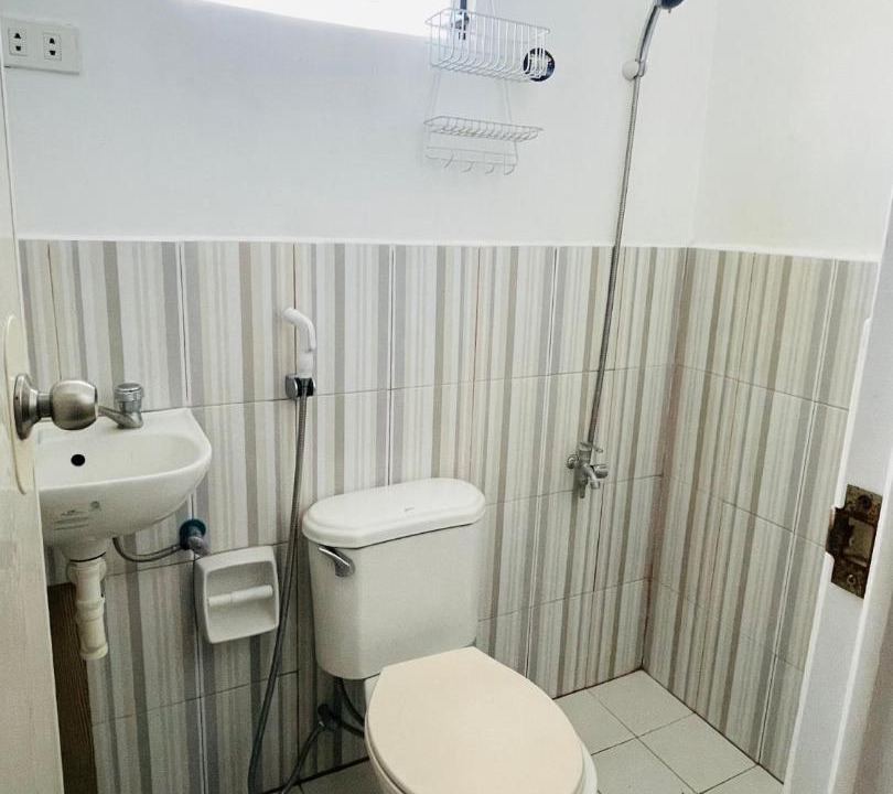 Photo of Bathroom in San Fernando