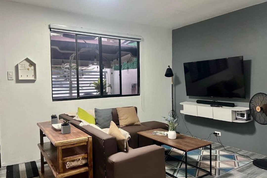 Photo of Livingroom in San Pablo