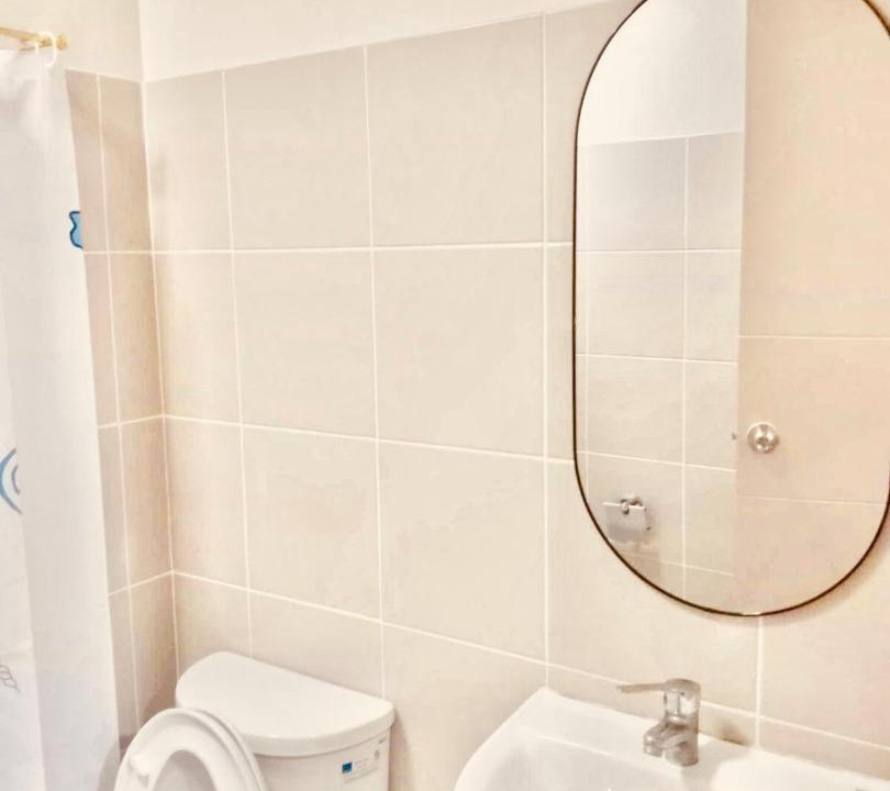 Photo of Bathroom in New Manila