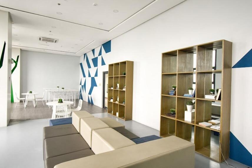Photo of Livingroom in Loyola Heights