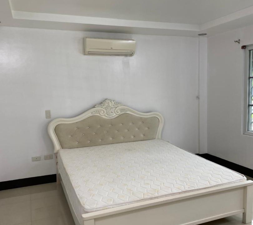 Photo of Bedroom in Clark Freeport