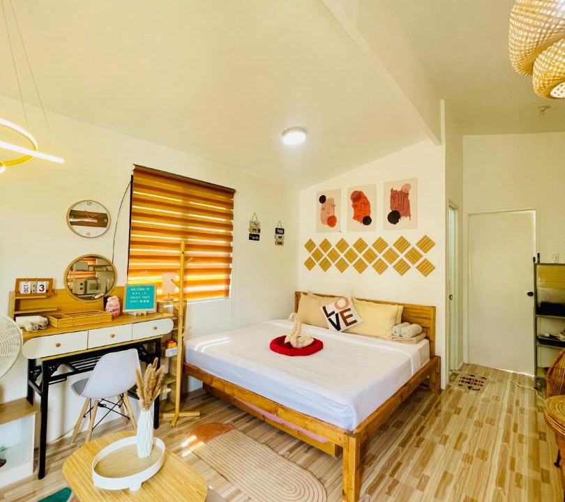 Photo of Bedroom in Olango Island