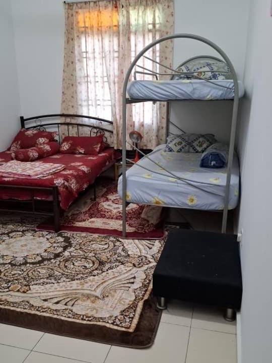 Photo of Bedroom in Ayer Panas