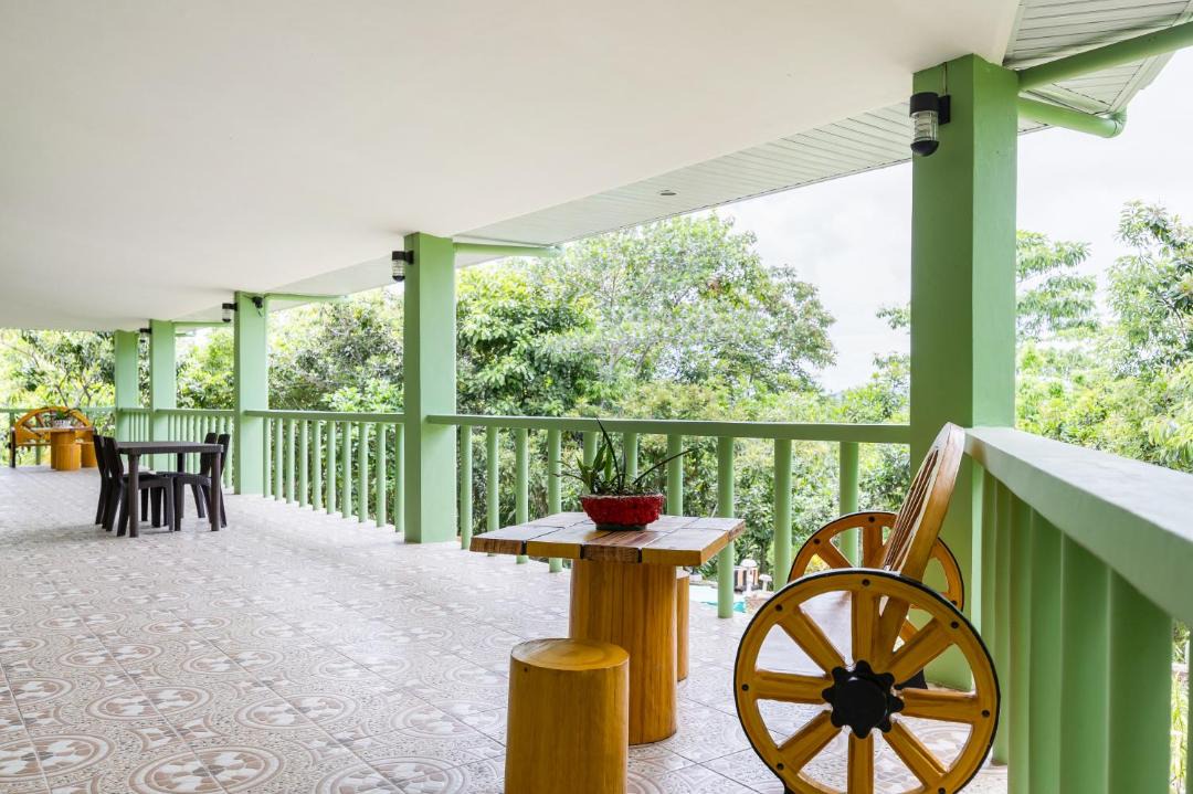 Photo of Patio Balcony in Poro