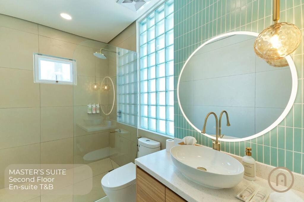 Photo of Bathroom in San Juan