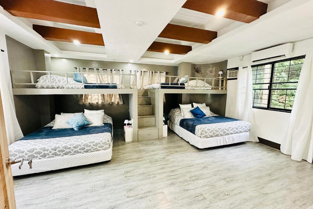 Photo of Bedroom in Lila