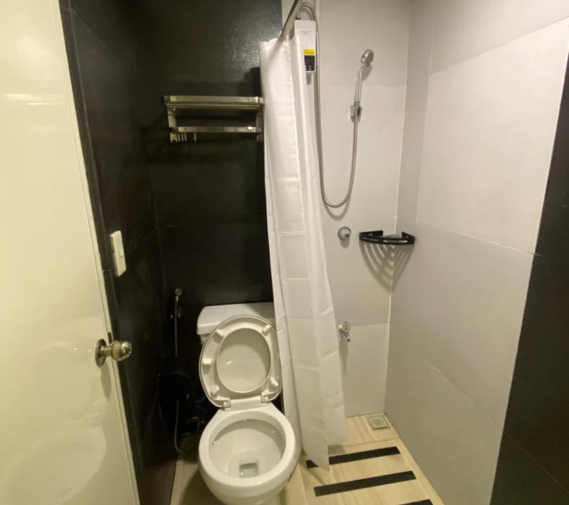 Photo of Bathroom in San Fernando